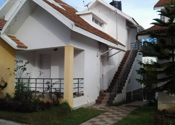 Exterior view with steps at ISL Resorts
